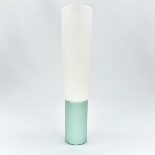 Wholesale Airless tube with pump for cosmetic or skincare products, with turning lock system, PCR and Ocean-bound plastic available, customisable colour, size and printing