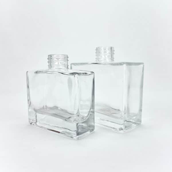 Glass diffuser bottle - Image 3